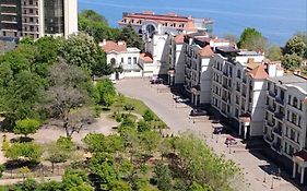Apartment Frantsuzky Bulvar 60 G